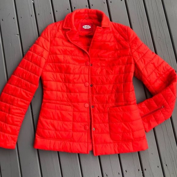 2/$25 🍣 Women’s Slim Puffer Red Orange Down Jacket Snap Buttons Size Medium - Picture 1 of 9
